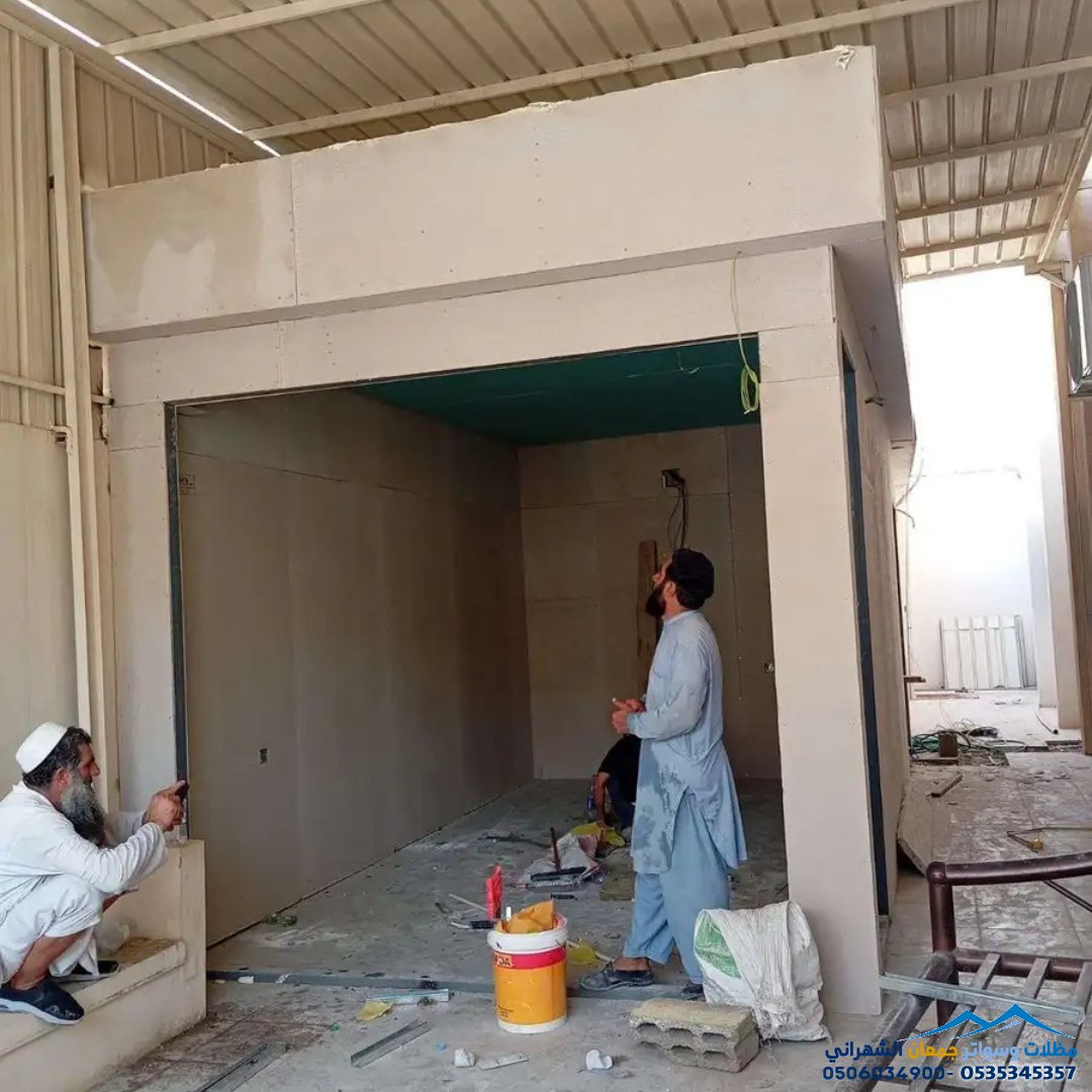 بناءملاحق اسمنت بورد وسندوتش بانل علوية للسطح بالرياض 